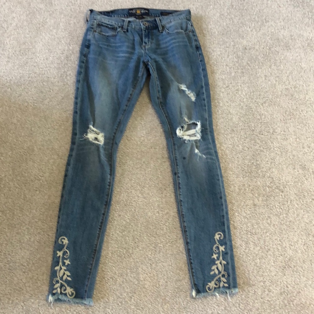 Lucky Brand Distressed Crop Jeans